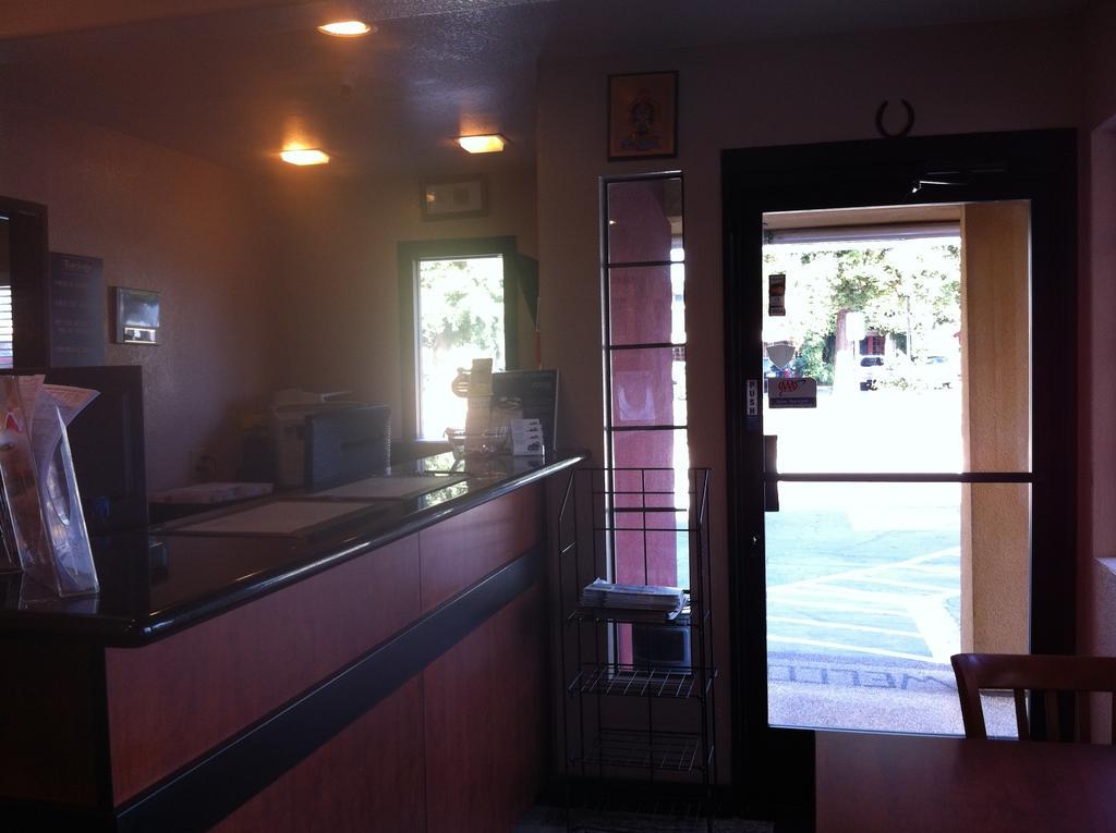 Travelodge Sacramento/Ранчо Кордова Экстерьер фото